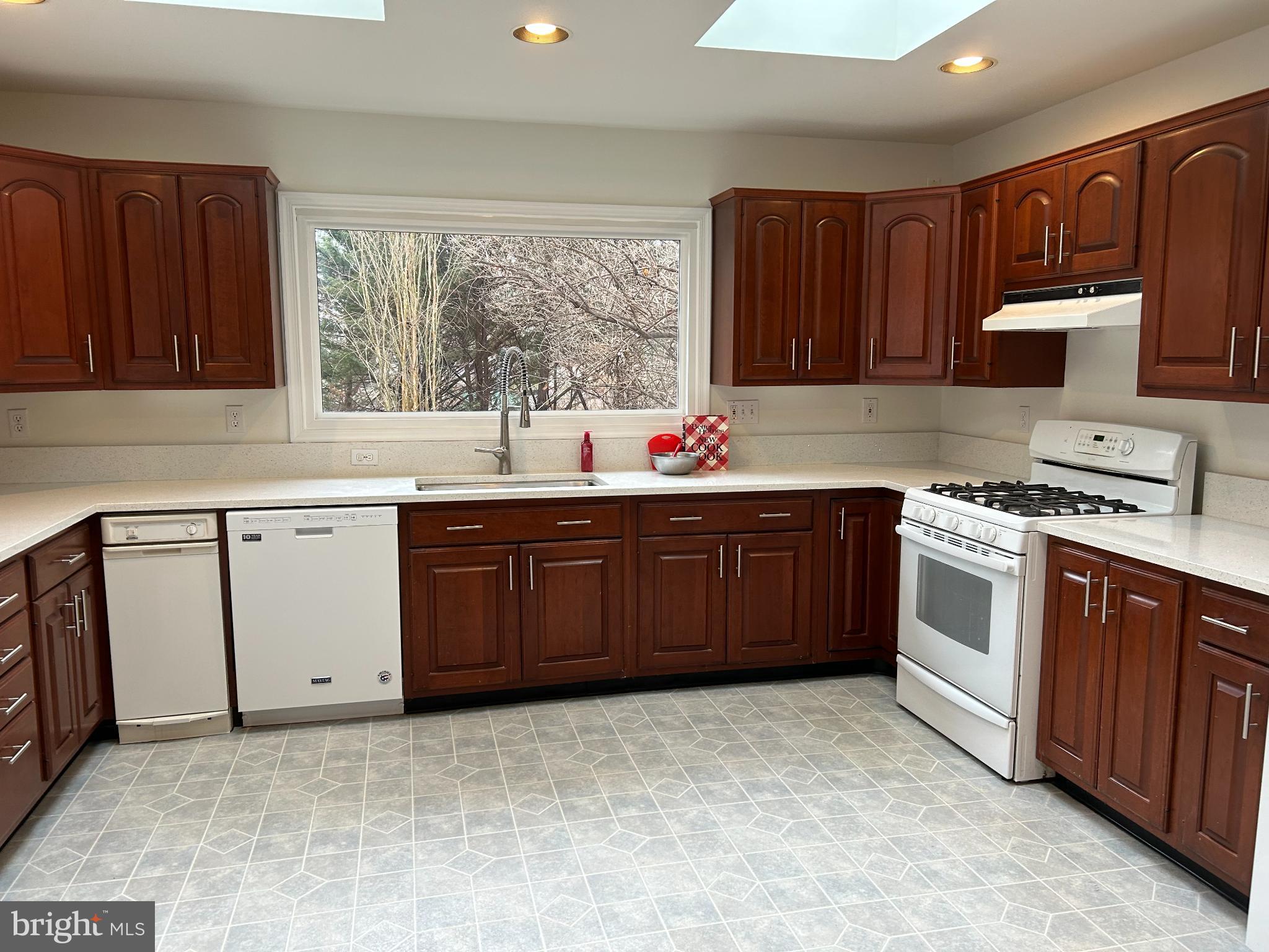 REDLAND ESTATES - Residential