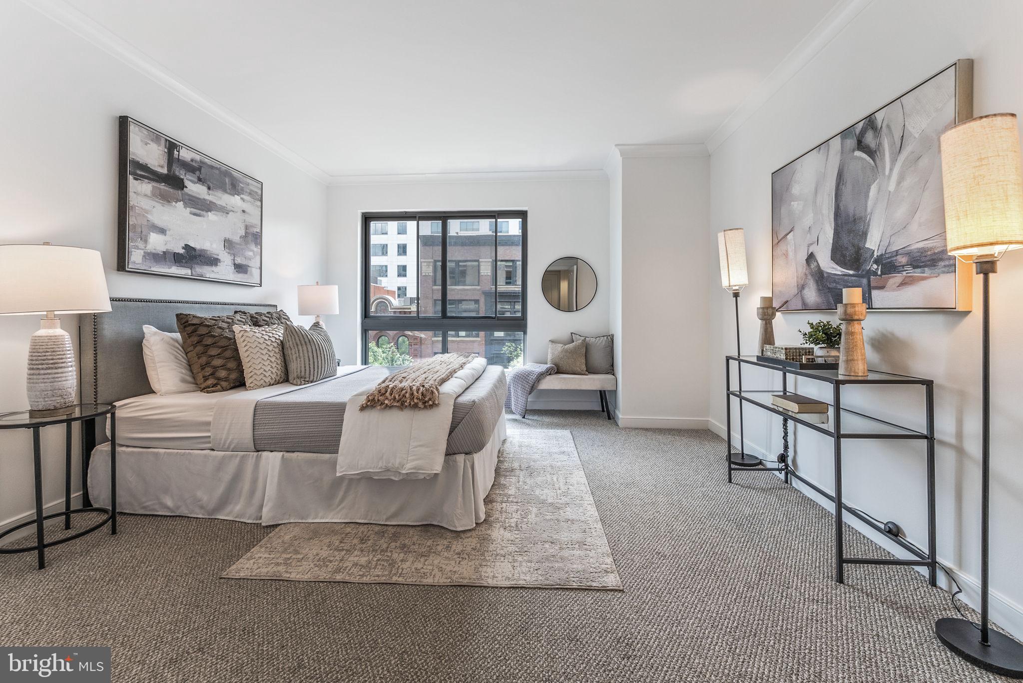 GALLERY PLACE - Residential