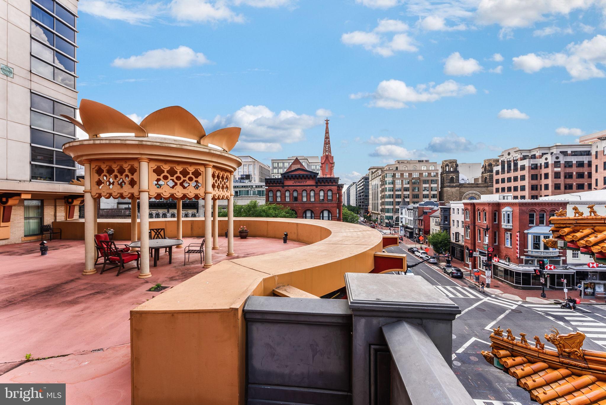 GALLERY PLACE - Residential