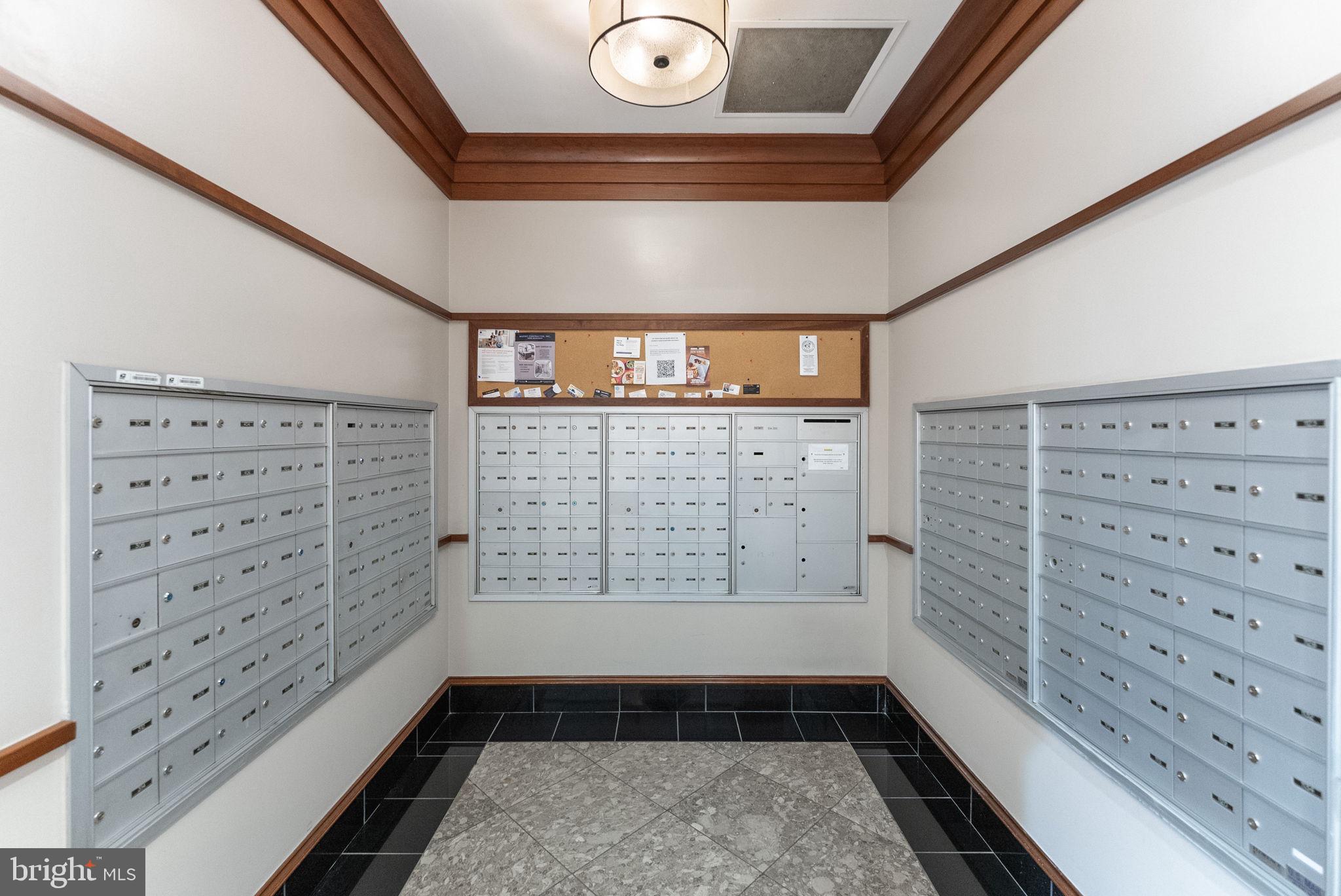 GALLERY PLACE - Residential