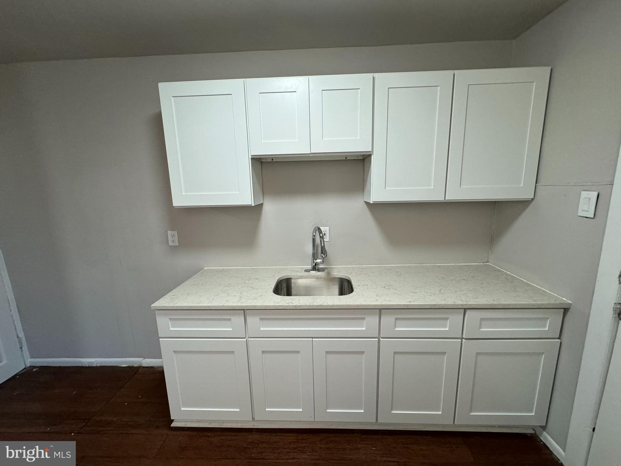 FRANKFORD - Residential Lease