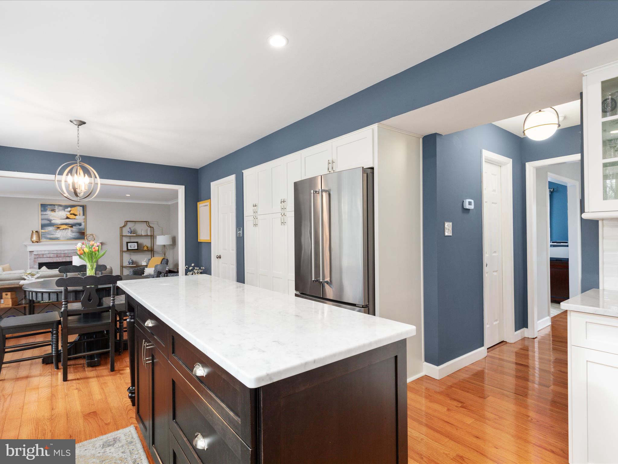 ASHBURN VILLAGE - Residential