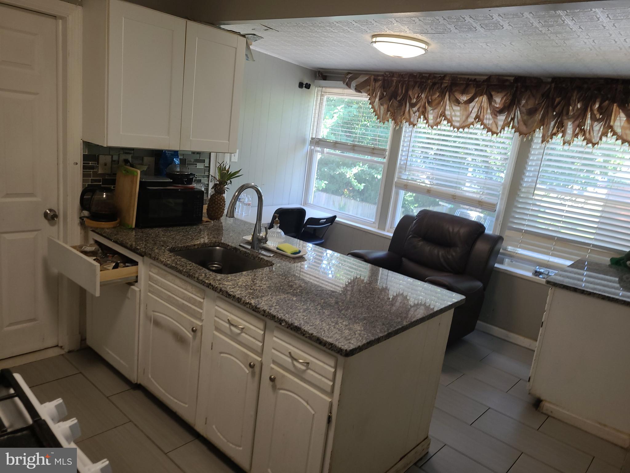 FOREST HEIGHTS - Residential