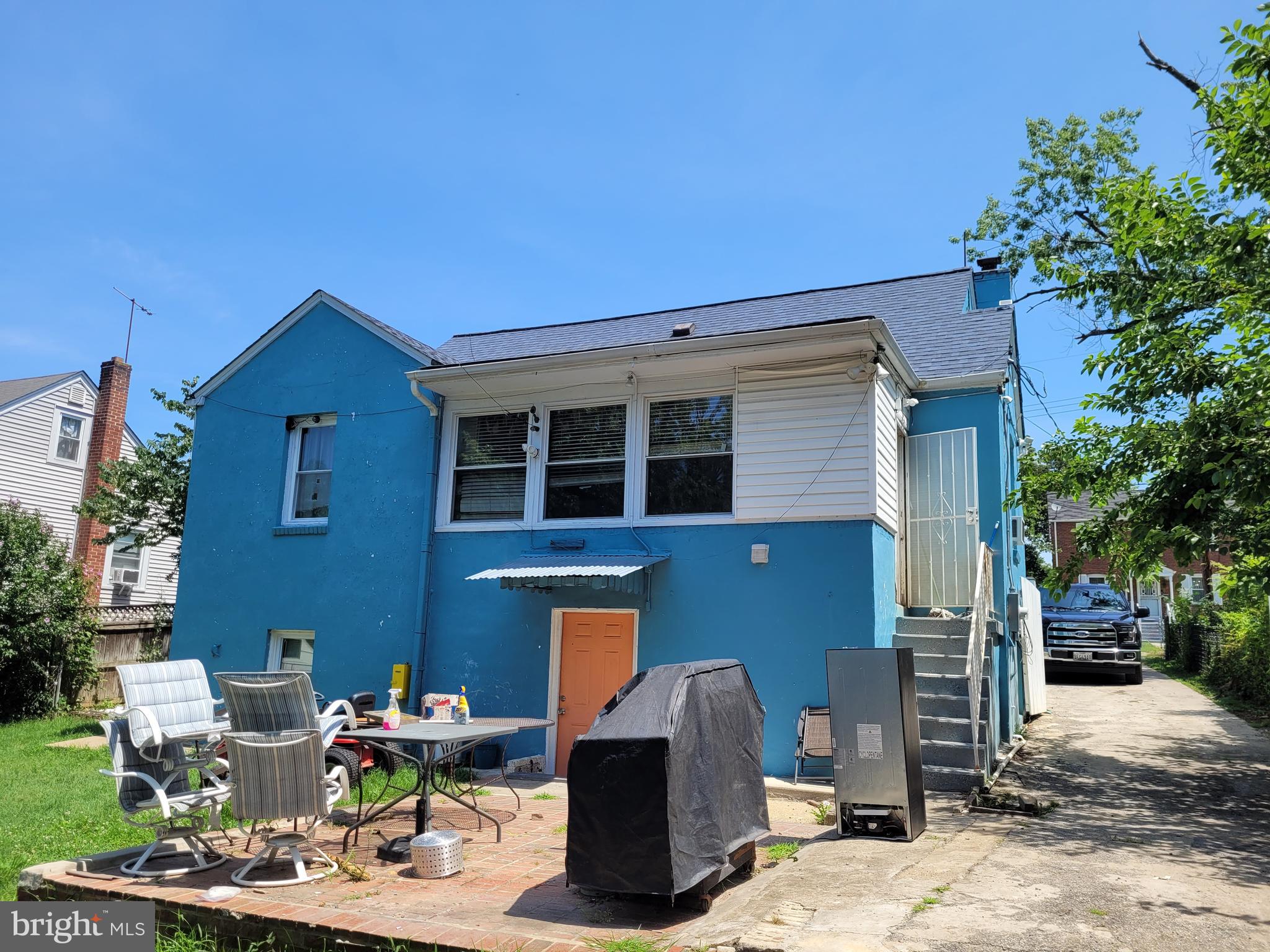 FOREST HEIGHTS - Residential