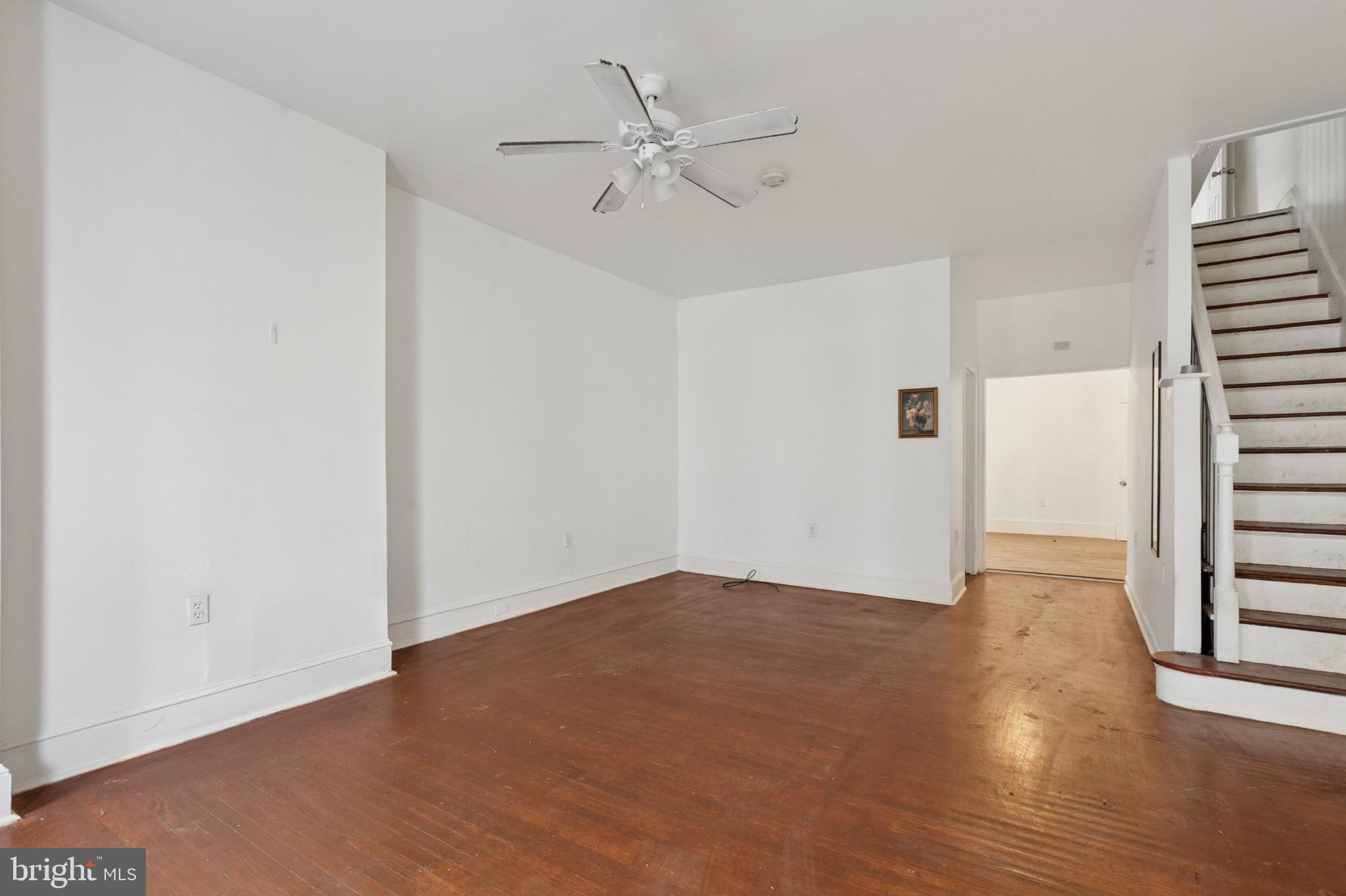 KENSINGTON - Residential
