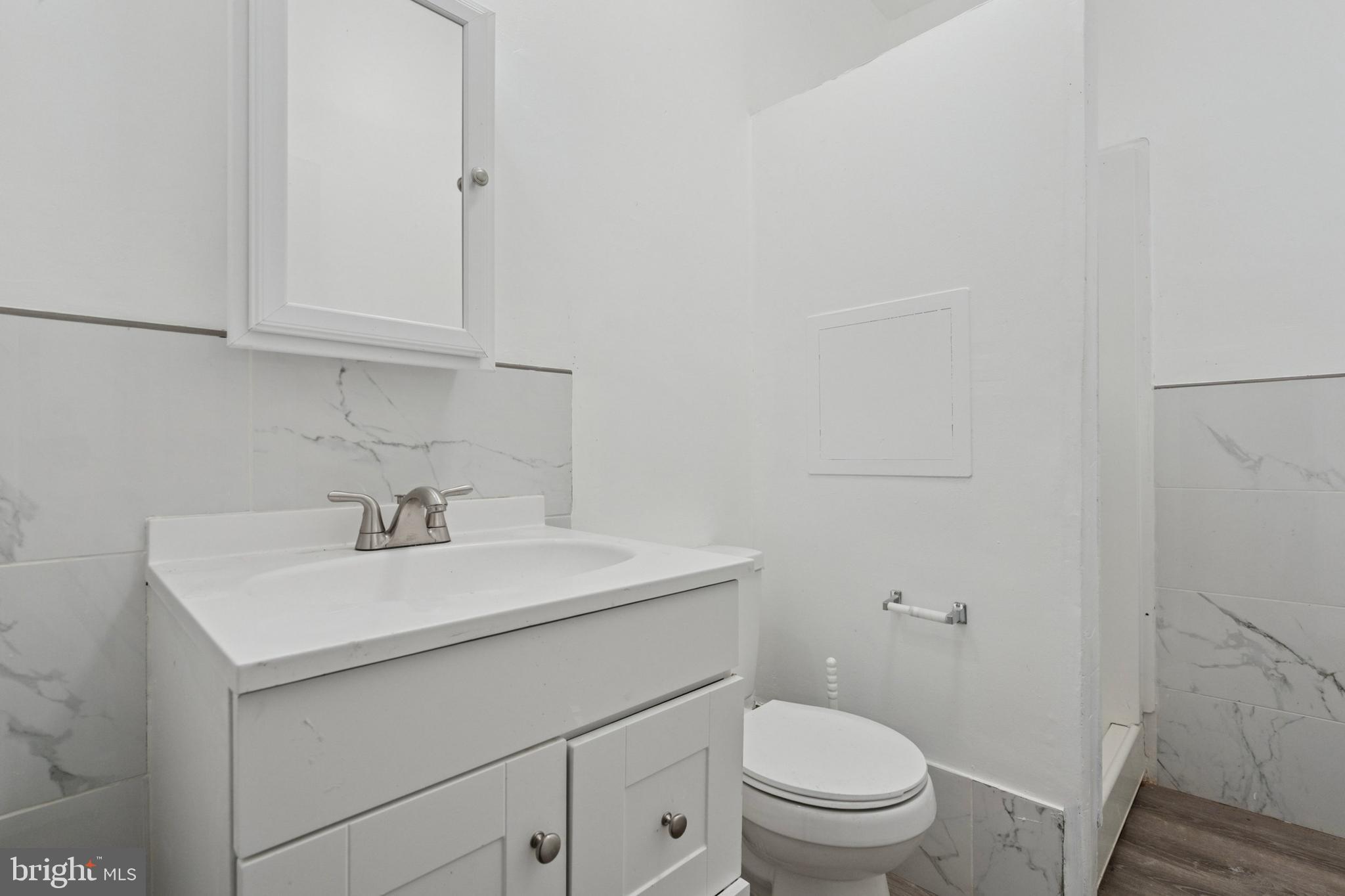KENSINGTON - Residential