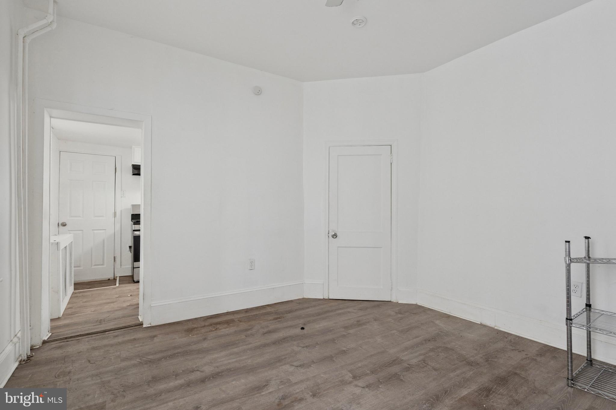 KENSINGTON - Residential