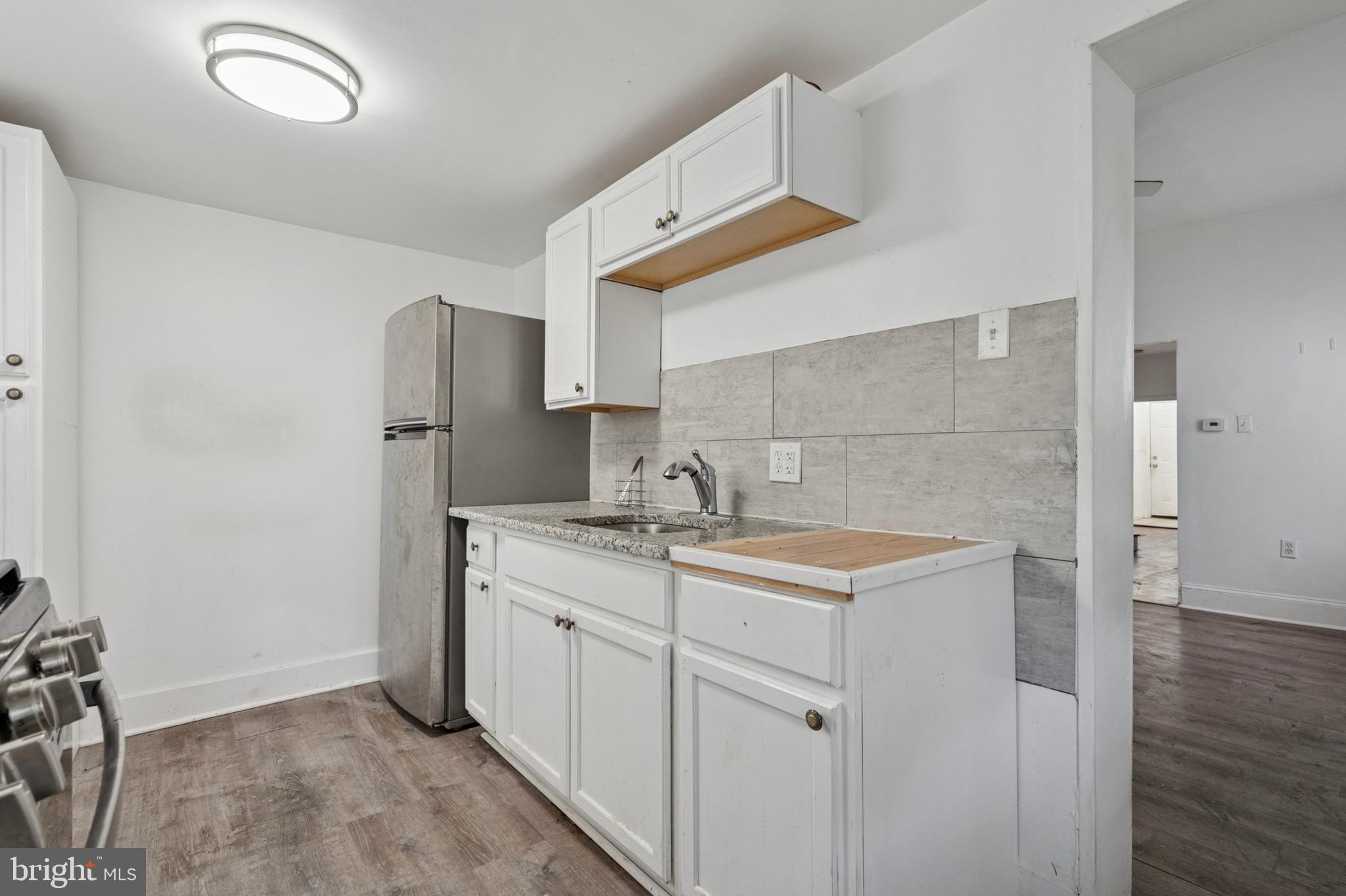 KENSINGTON - Residential