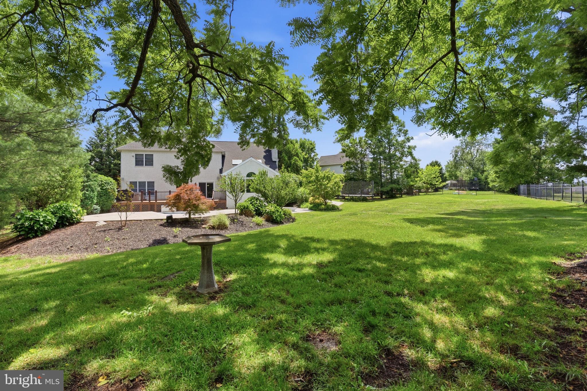 PROVIDENCE OAKS - Residential