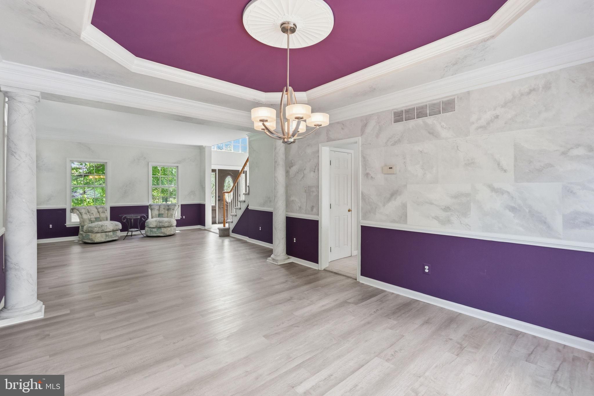 PROVIDENCE OAKS - Residential