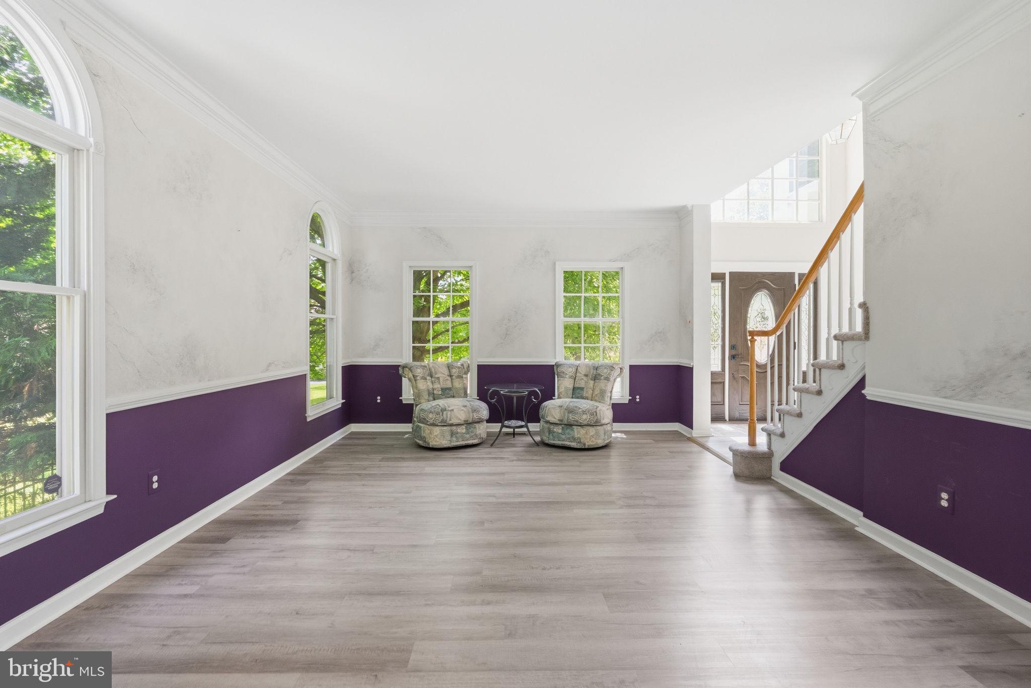 PROVIDENCE OAKS - Residential