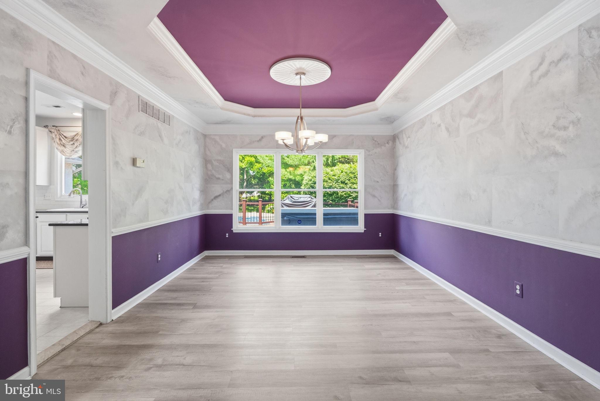 PROVIDENCE OAKS - Residential