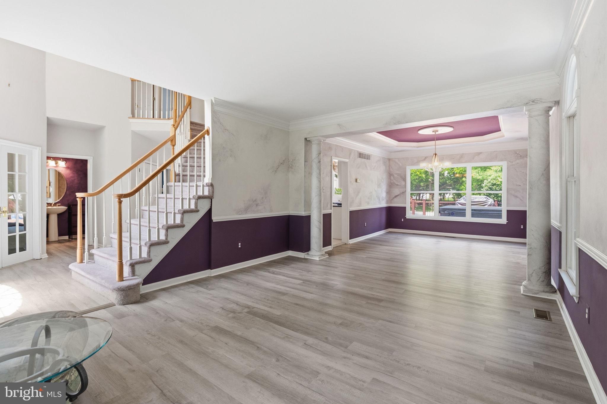 PROVIDENCE OAKS - Residential