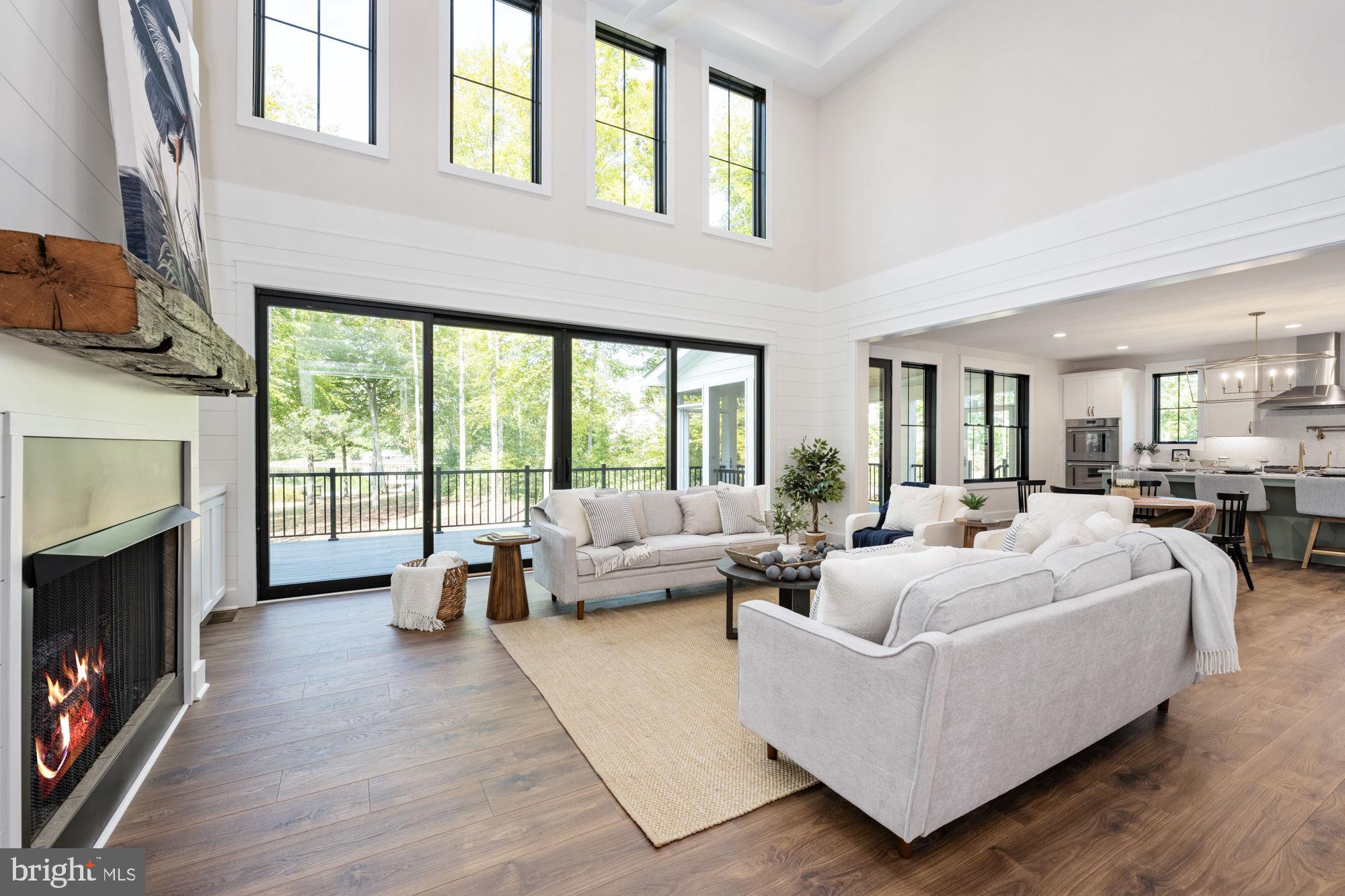 NOAHS LANDING - Residential