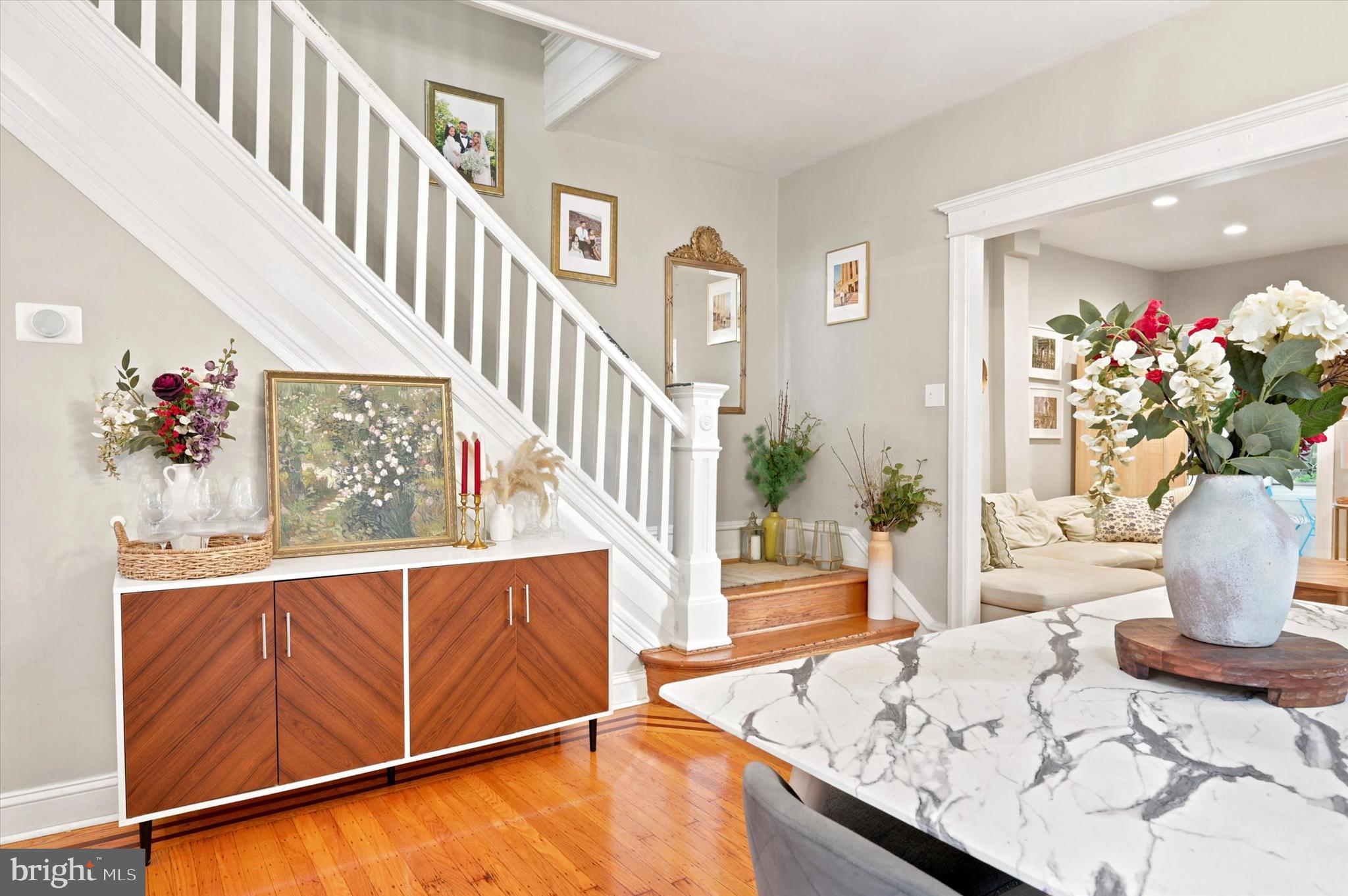 ROXBOROUGH - Residential
