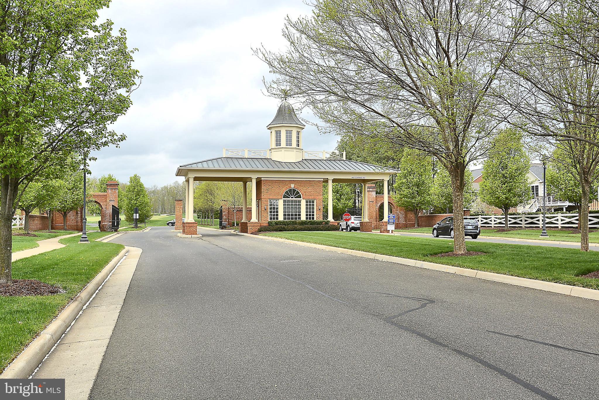 REGENCY AT DOMINION VALLEY - Residential
