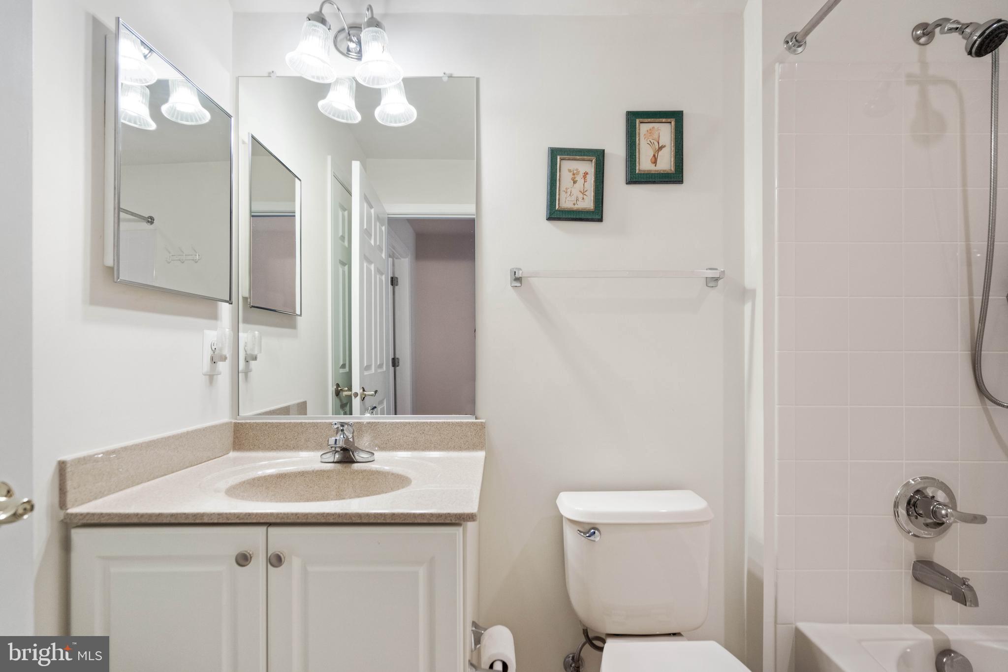 REGENCY AT DOMINION VALLEY - Residential