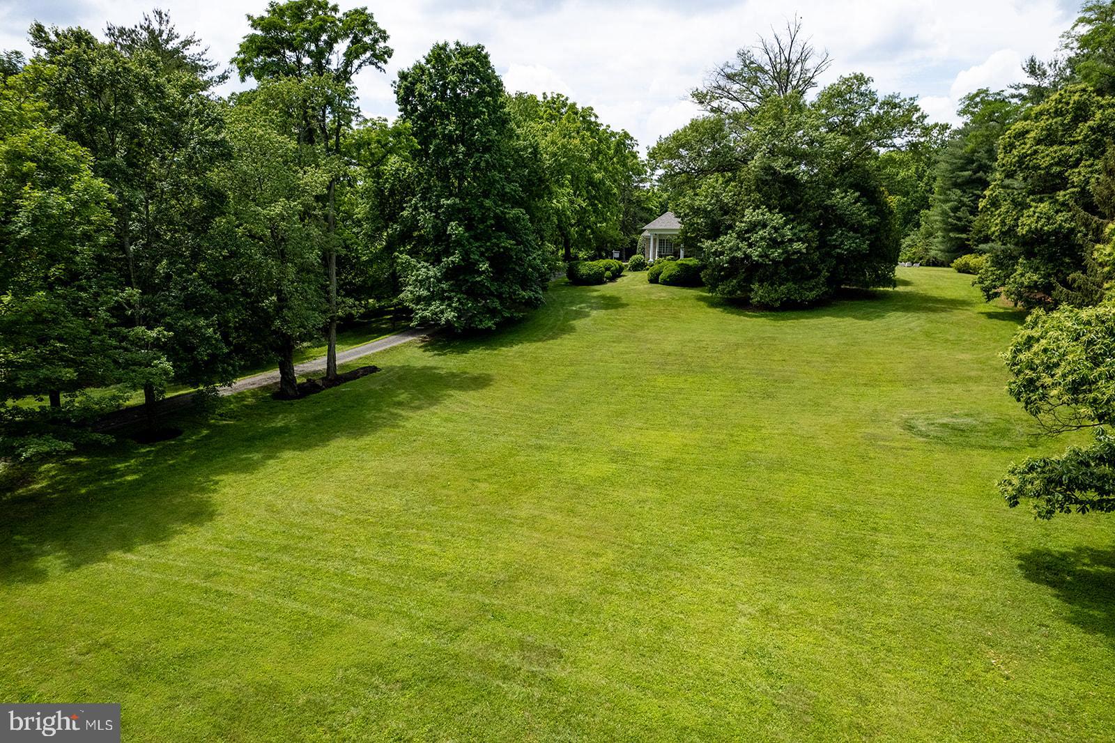OAKTON - Residential