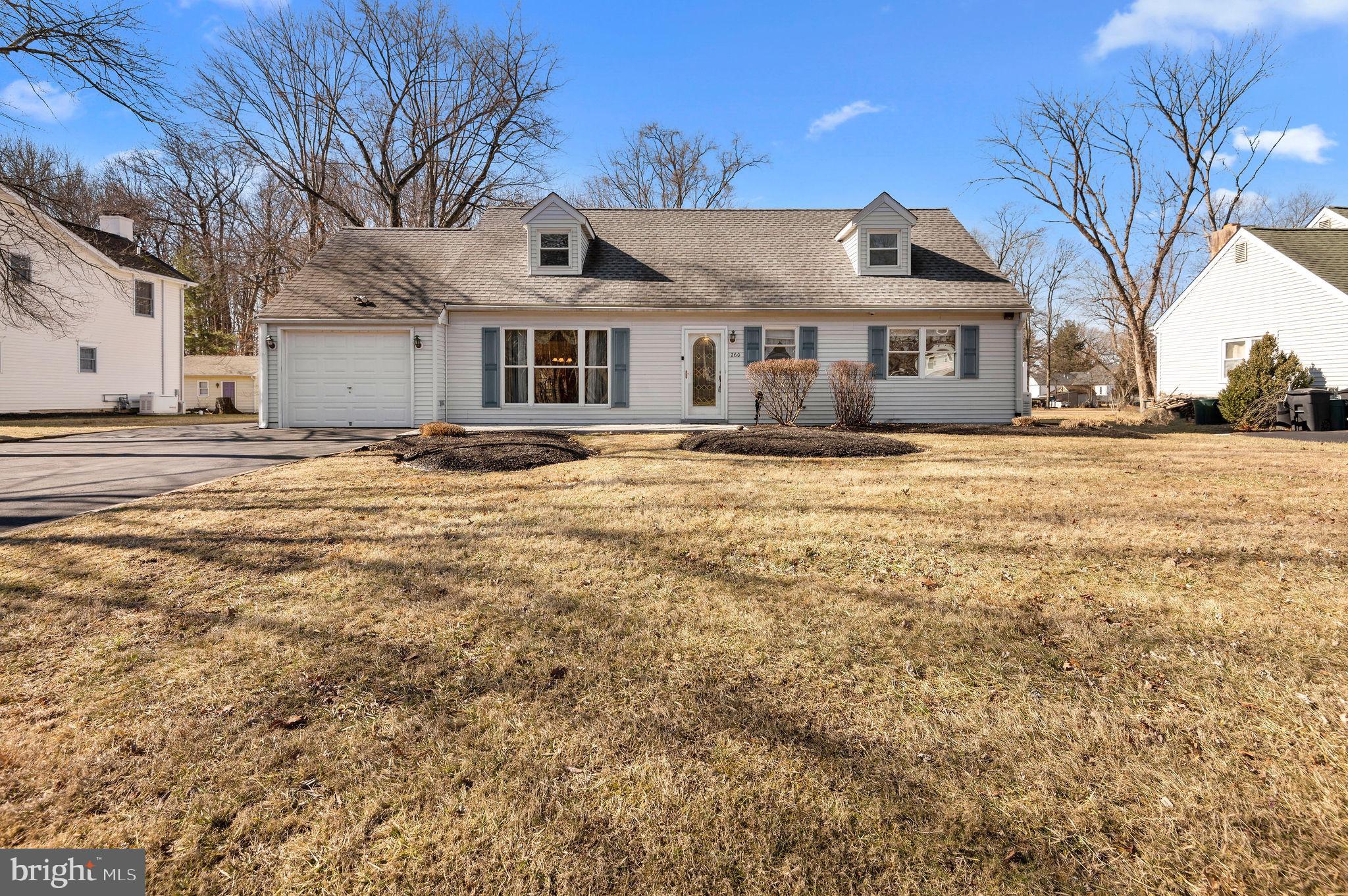 Welcome to 260 Robinwood Drive, a beautiful spacious home nestled in the heart of desirable Langhorne on a quiet & secluded cul-de-sac street in Robinwood Farms. This home has 4 bedrooms, 2 full baths, den/family room or office, dining room, kitchen nook,  large living room,  chef's kitchen that has an abundance of windows giving you view of a peaceful back yard oasis complete with an inground salt water pool, fenced in yard and serene wooded area. Come see this beautiful home today!