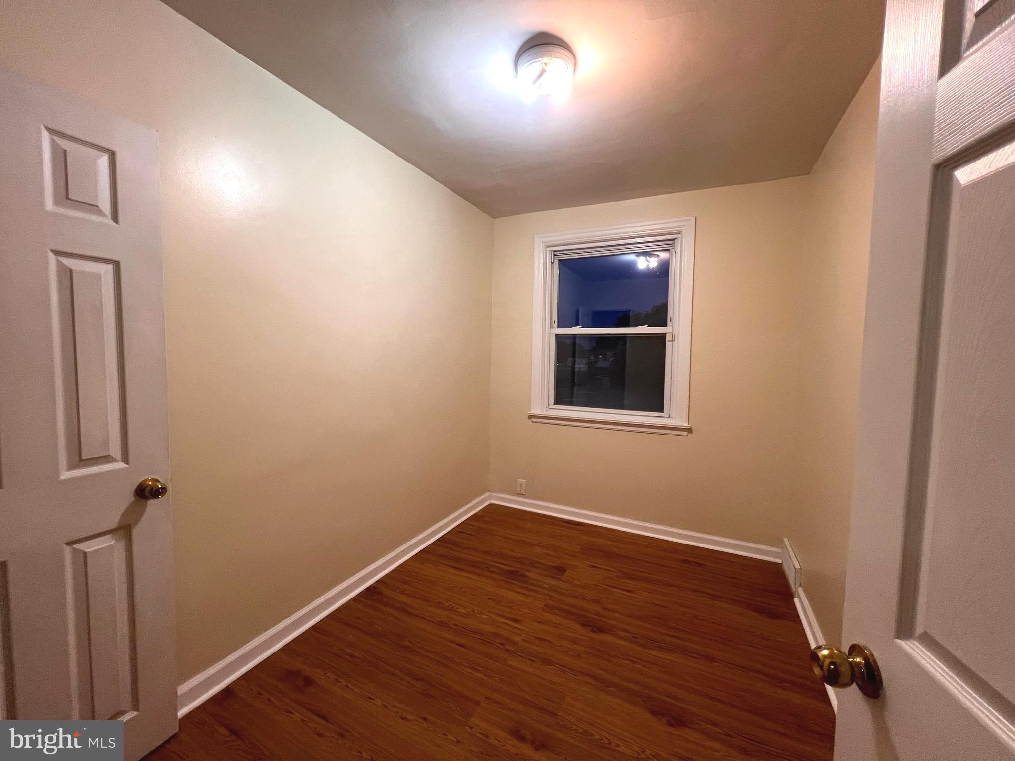 HOLMESBURG - Residential