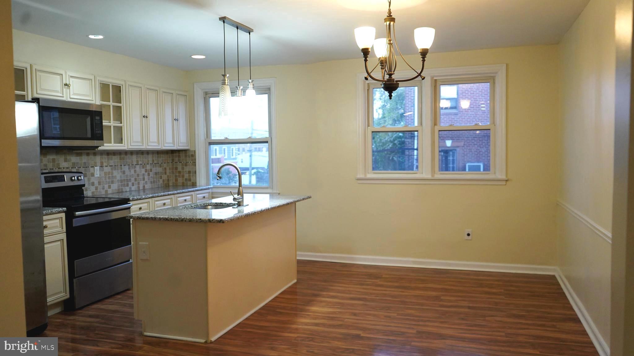 HOLMESBURG - Residential