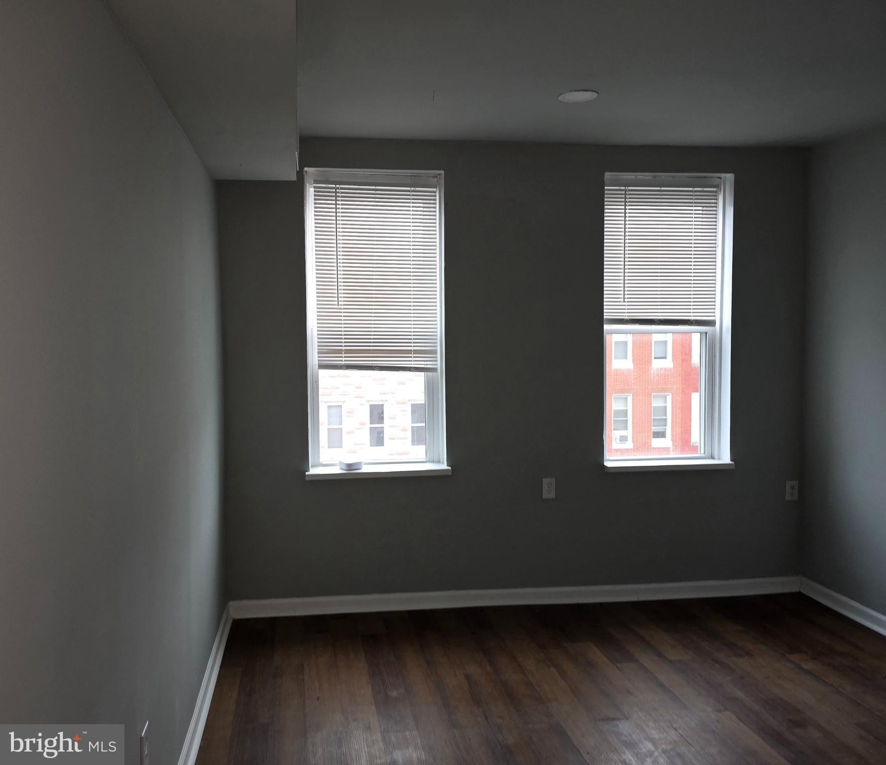 HARLEM PARK - Residential Income