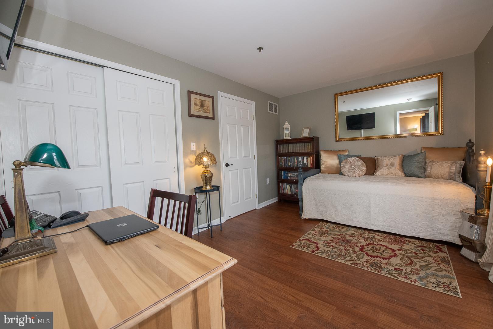 PAOLI POINTE - Residential