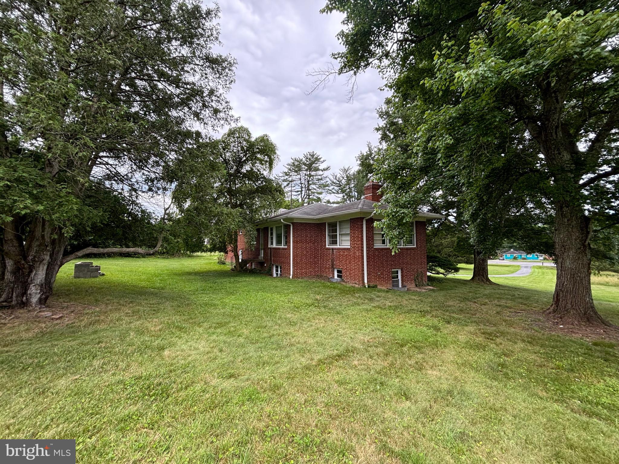 WHEATON OUT RES. (2) - Residential