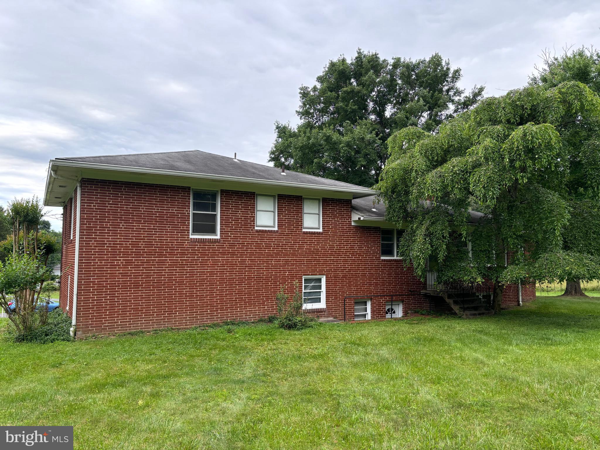 WHEATON OUT RES. (2) - Residential