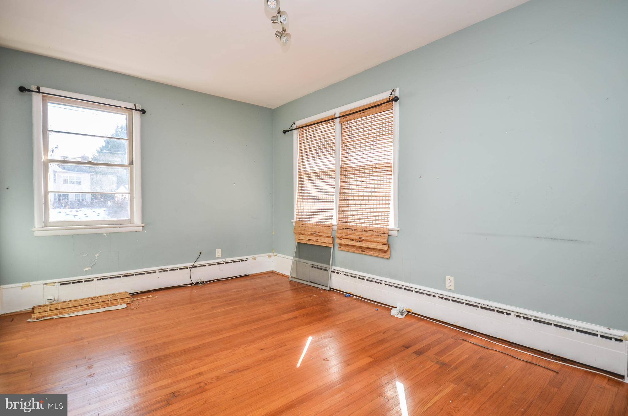 WHEATON OUT RES. (2) - Residential