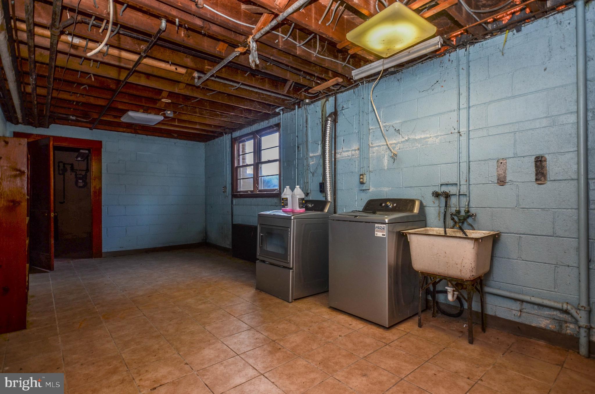 WHEATON OUT RES. (2) - Residential