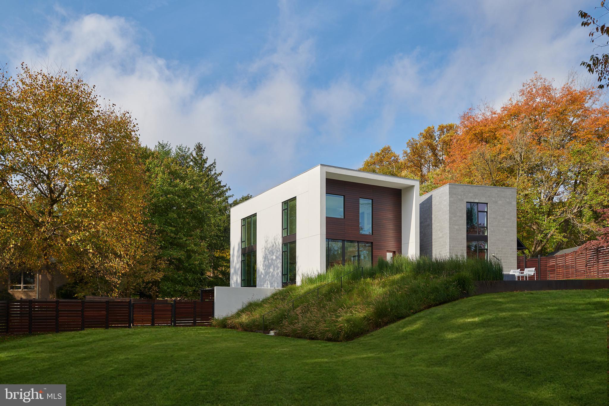 CHEVY CHASE - Residential