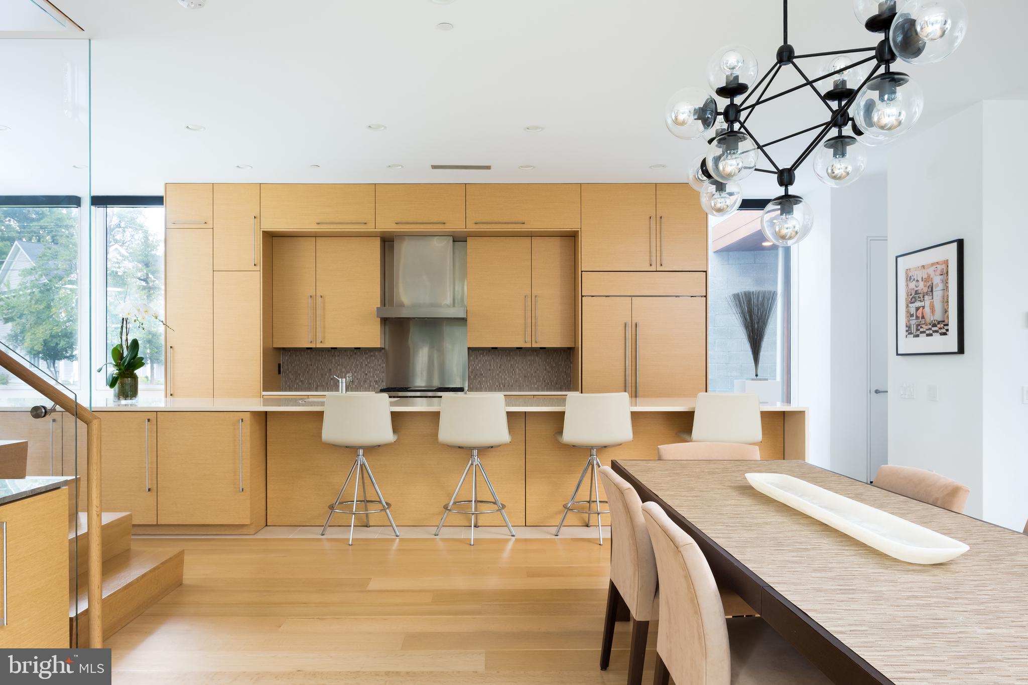 CHEVY CHASE - Residential