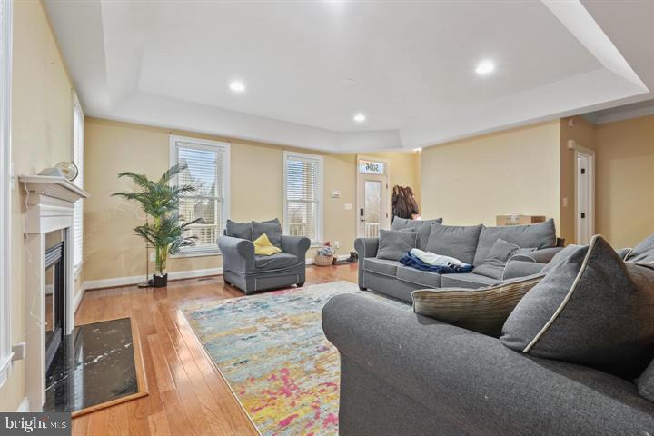 GWYNN OAK - Residential Lease