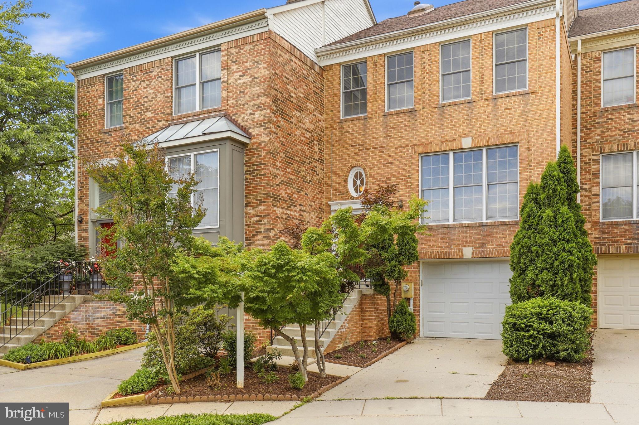 **REDUCED**This beautiful and spacious interior townhome offers three levels of comfortable living with easy-to-maintain flooring and an abundance of natural light throughout. The open kitchen features stainless steel appliances, a double oven, and plenty of cabinet space, with direct access to the back deck—perfect for summer BBQs and outdoor entertaining.
The main level includes a convenient half bath, while the upper level boasts three generously sized bedrooms and two full baths. The primary suite offers a double vanity, a stand-up shower, and a separate soaking tub for added comfort.
The lower level provides a versatile space ideal for relaxing or entertaining, along with a dedicated laundry room and access to the fenced-in backyard. Additional highlights include a one-car garage and ample space to make this home your own.  Motivated Seller!