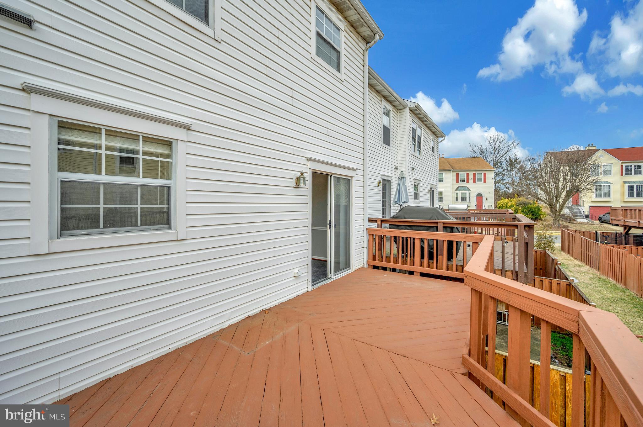 MANCHESTER LAKES - Residential