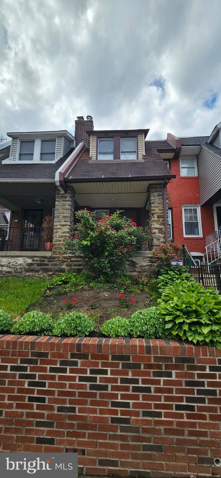 This completely renovated 3-bedroom, 1-bathroom home at 740 W Fisher St is a must-see! Every detail has been thoughtfully updated, featuring a brand-new kitchen equipped with modern appliances. 

A standout feature of this renovation is the fully updated, top-tier electrical system, offering true peace of mind for the next occupant. Outside, you'll find a versatile backyard space that, with a few small adjustments, can easily double as private, off-street parking. 

Perfect for anyone looking for a move-in-ready home with fantastic functional upgrades!