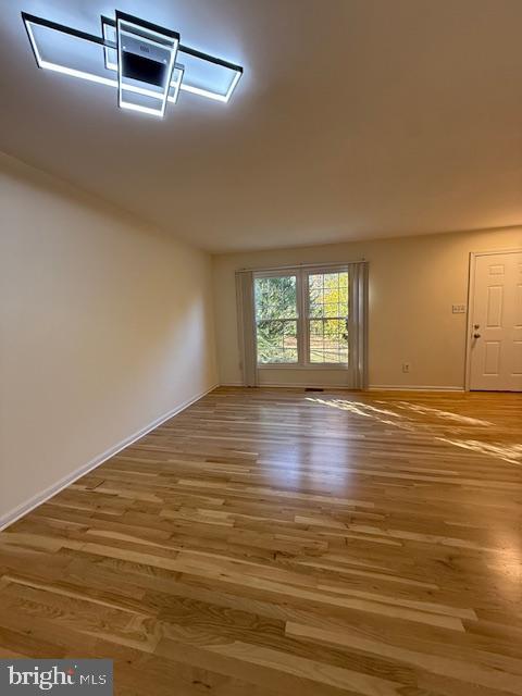DUFIEF MILL BROOK - Residential