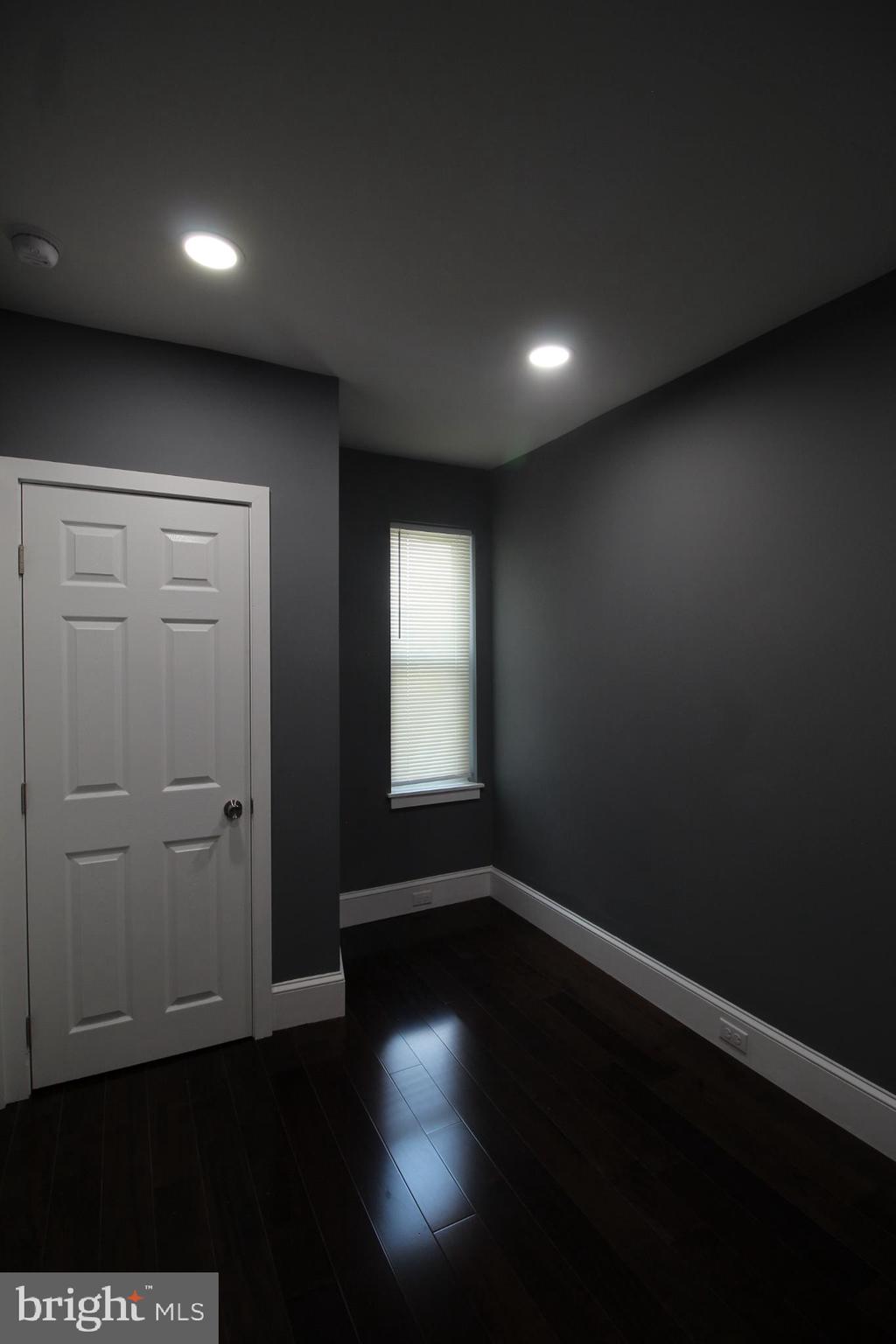 PORT RICHMOND - Residential