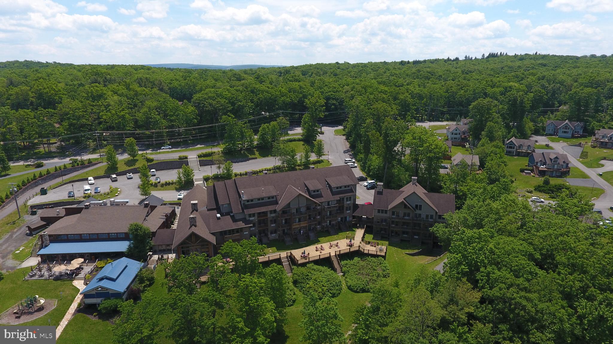 SILVER TREE SUITES - Residential