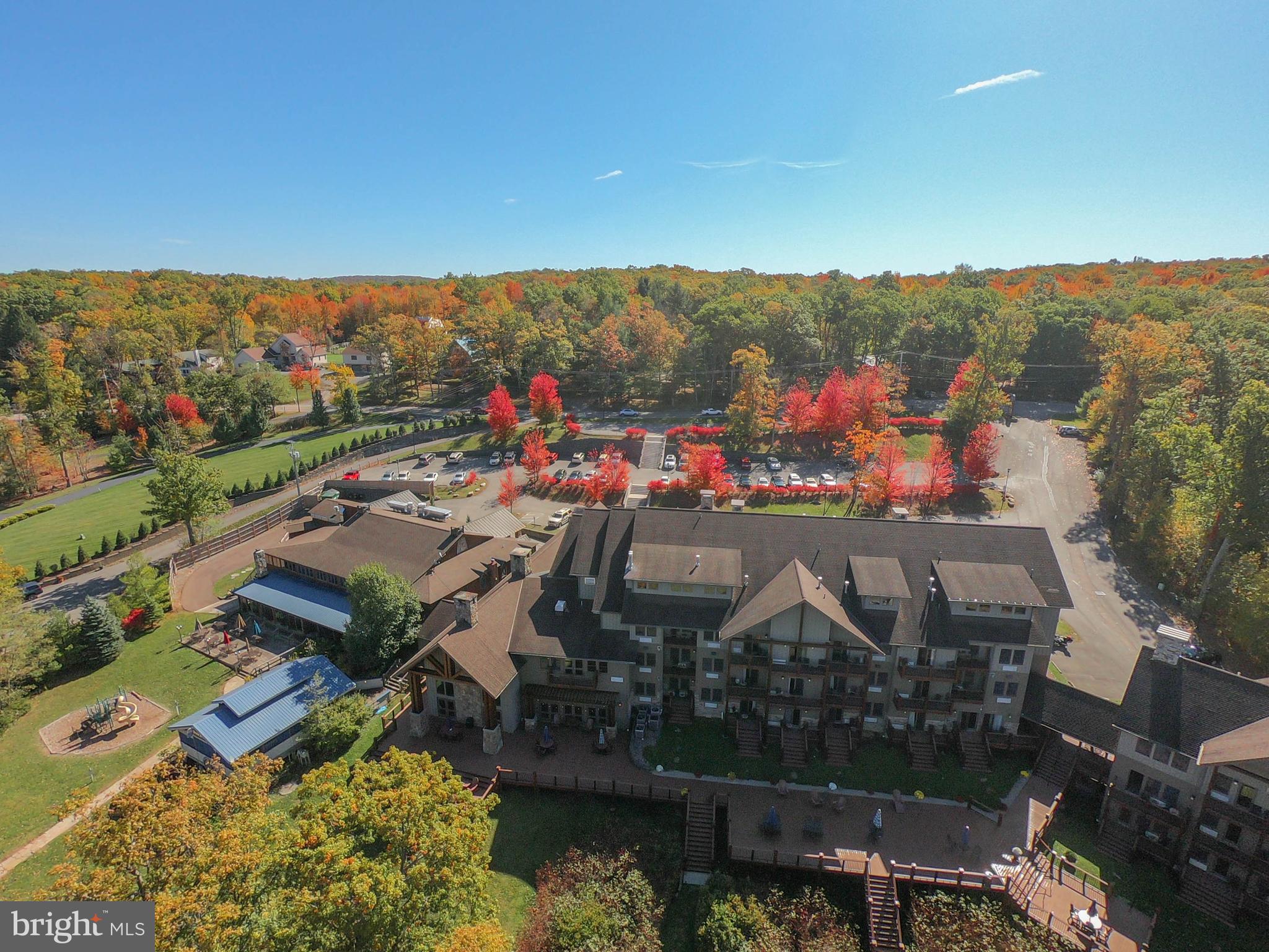SILVER TREE SUITES - Residential