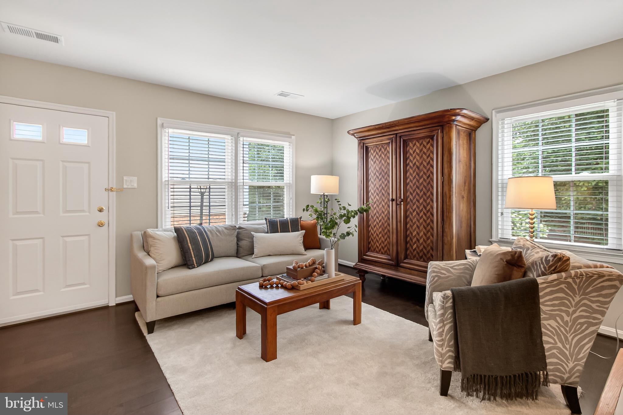 BEDFORD PARK - Residential