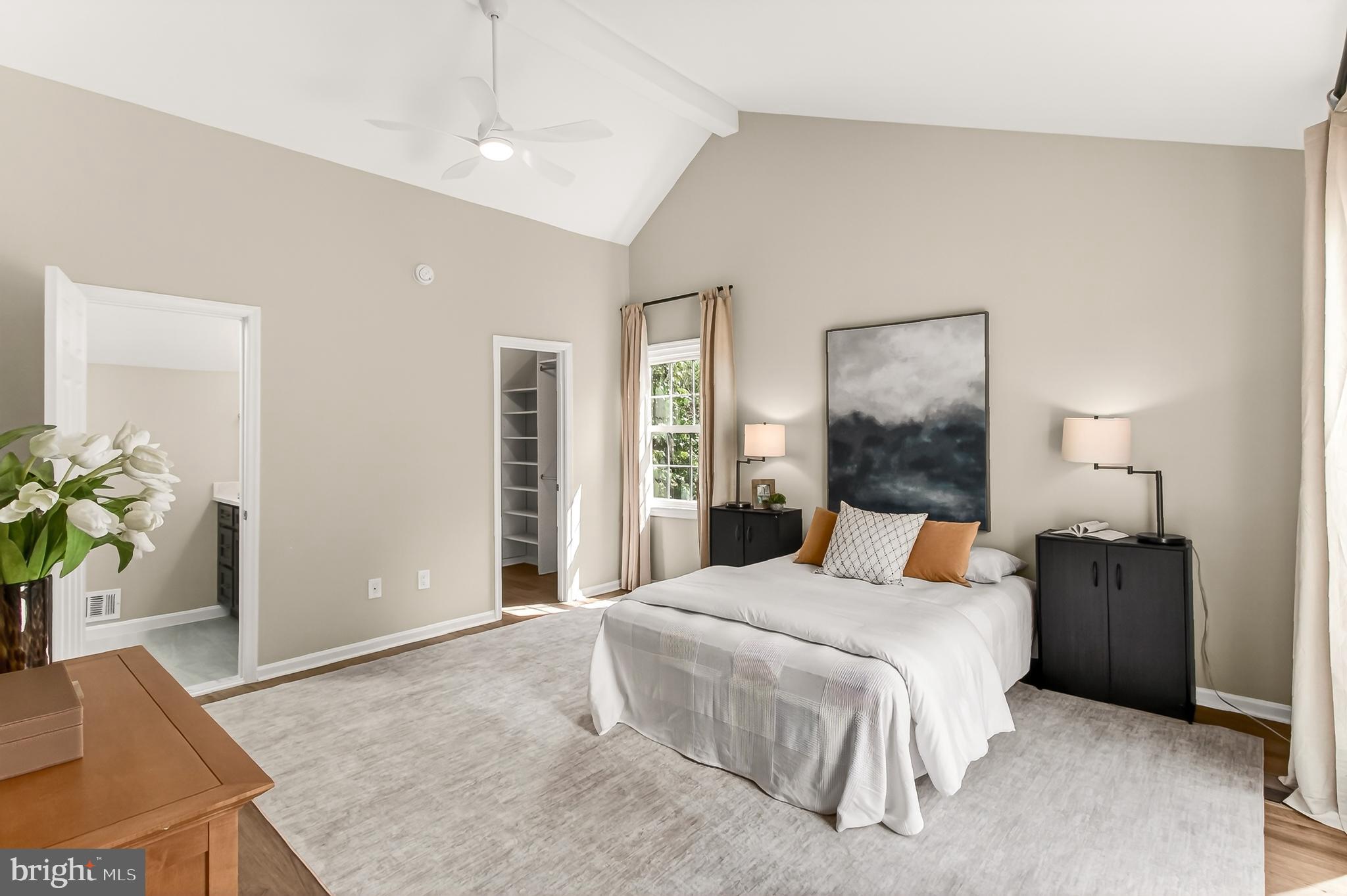 BEDFORD PARK - Residential
