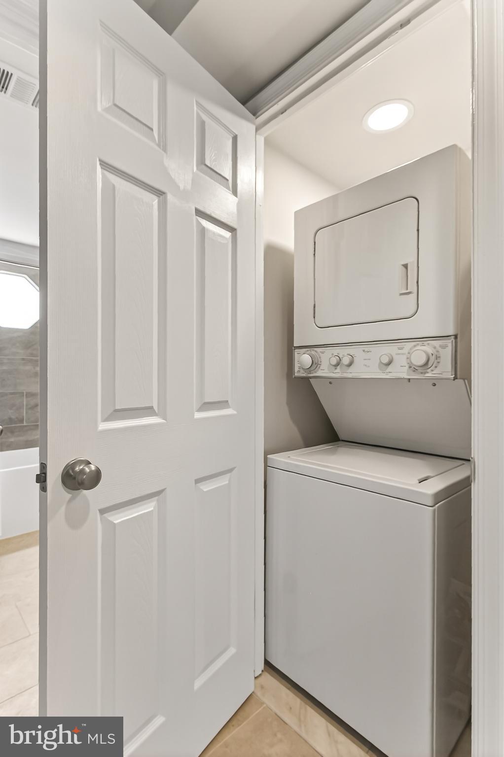 BEDFORD PARK - Residential