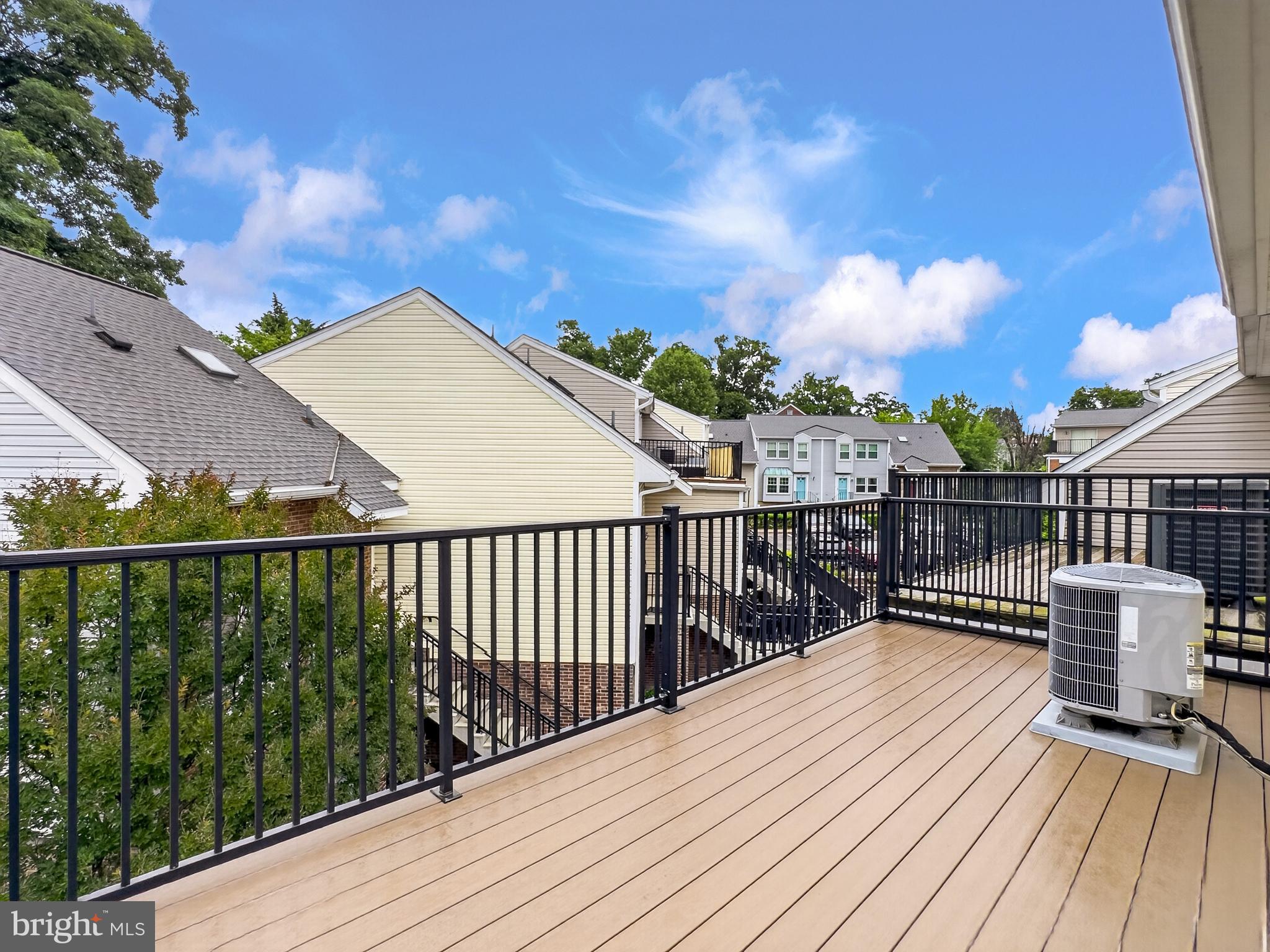 BEDFORD PARK - Residential