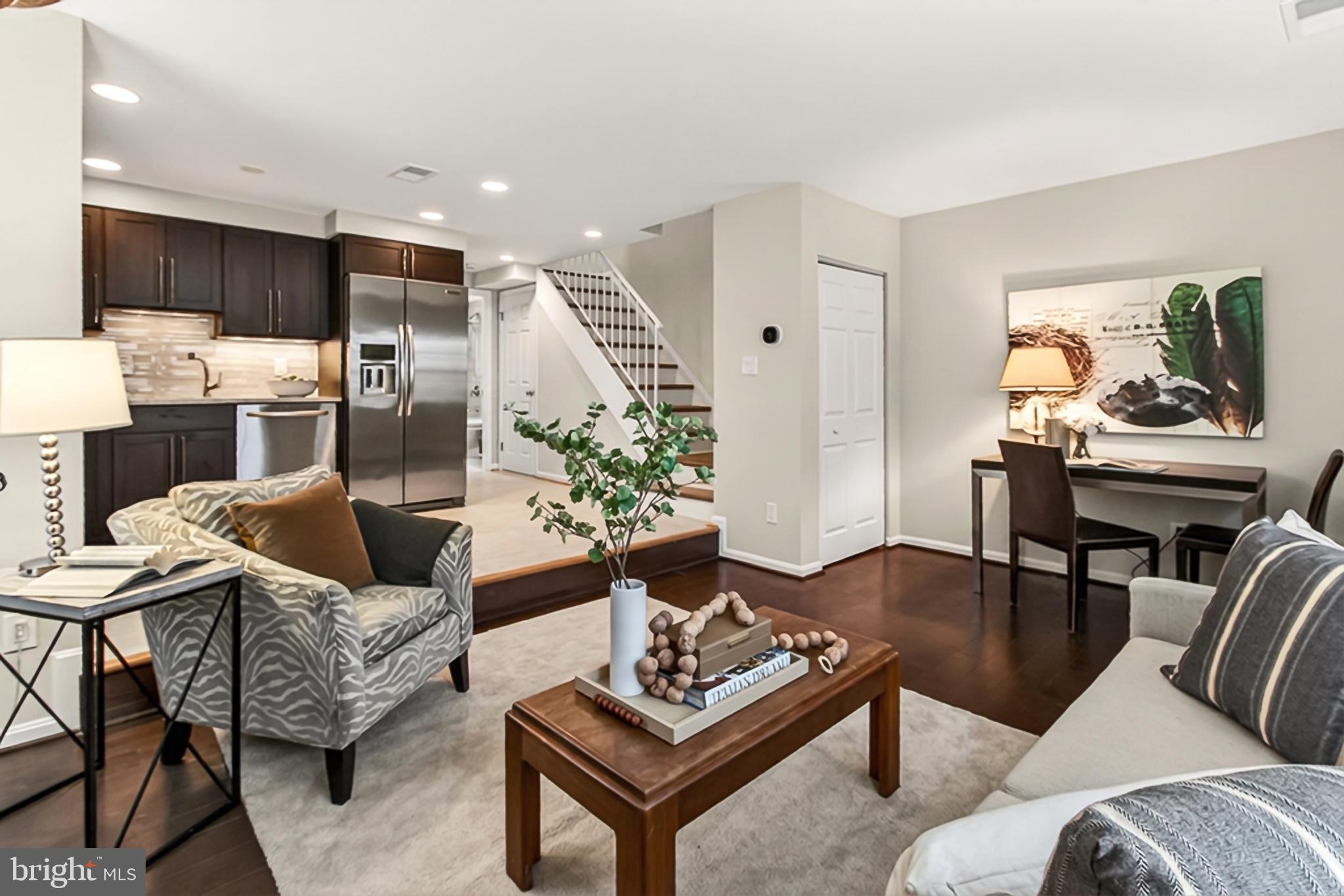 BEDFORD PARK - Residential