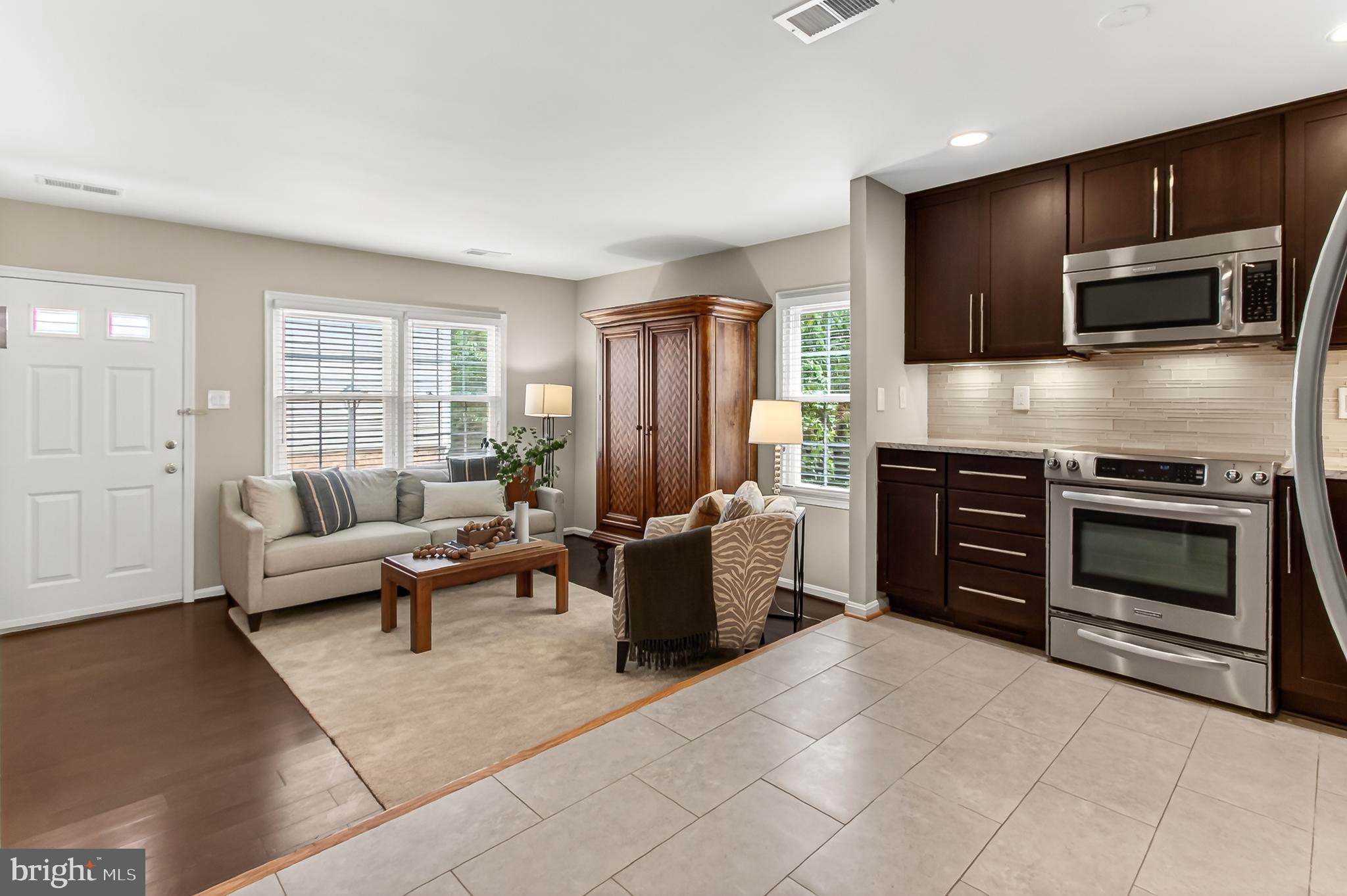 BEDFORD PARK - Residential
