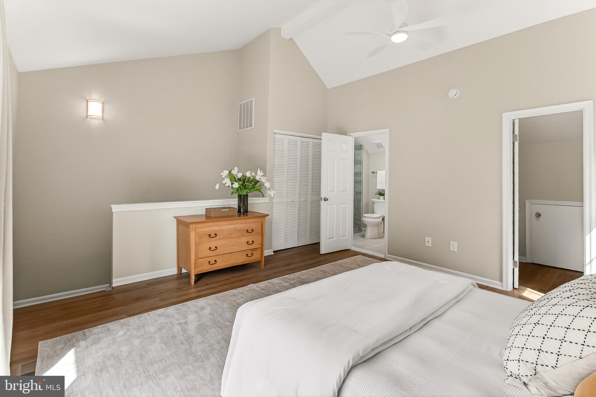BEDFORD PARK - Residential