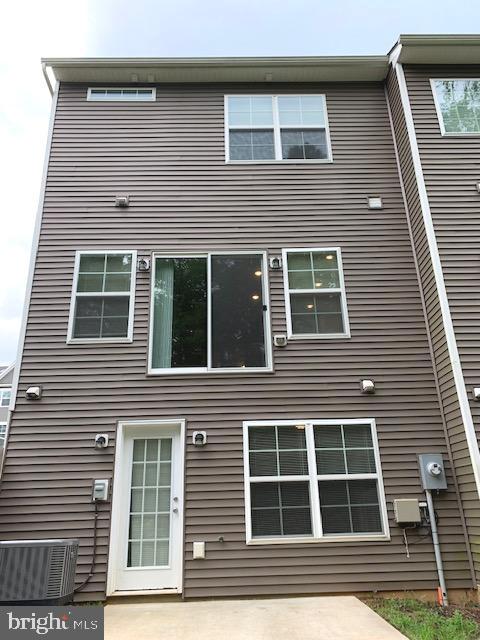 HEATHER HILLS - Residential Lease