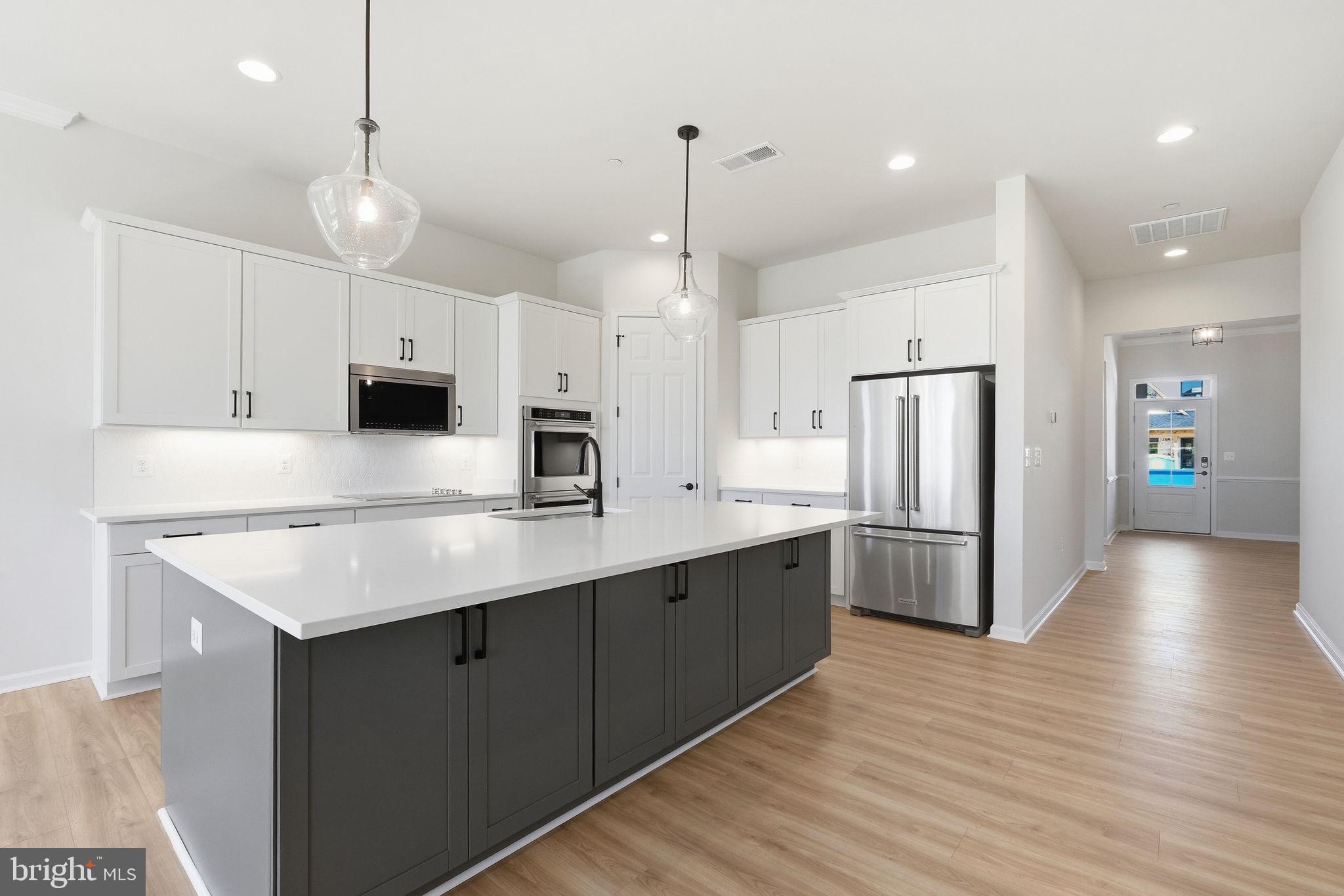 LAKESIDE AT TRAPPE - Residential